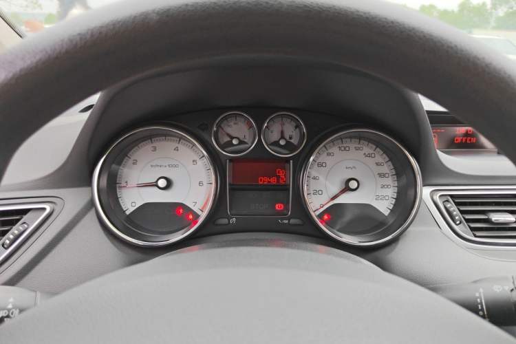 Used Peugeot 308 2014 Enjoy Edition Classic 1.6L Manual YouShang Model Instrument Cluster