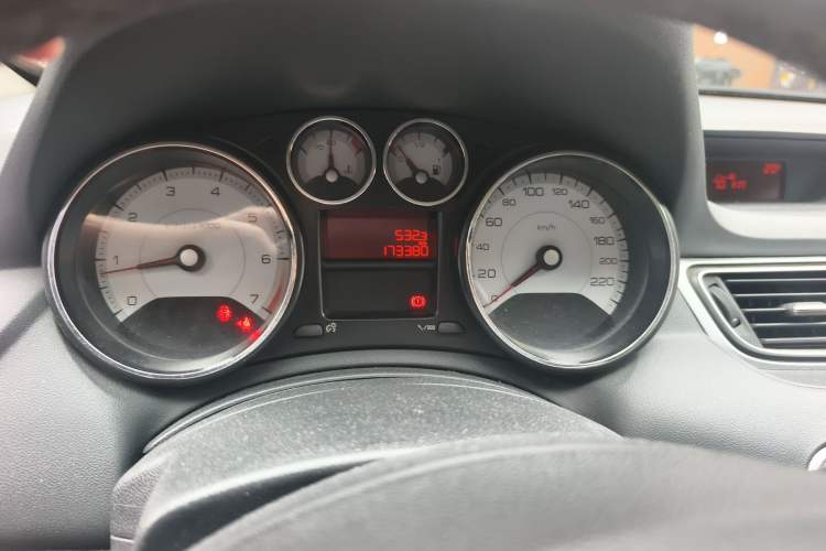 Used Peugeot 308 2014 Enjoy Edition Classic 1.6L Manual Fashion Model Instrument Cluster