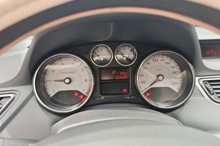 Used Peugeot 308 2014 Enjoy Edition Classic 1.6L Automatic Premium Model Instrument Cluster