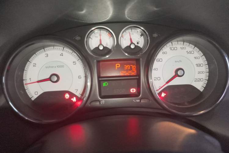 Used Peugeot 308 2014 Enjoy Edition Classic 1.6L Automatic Premium Model Instrument Cluster