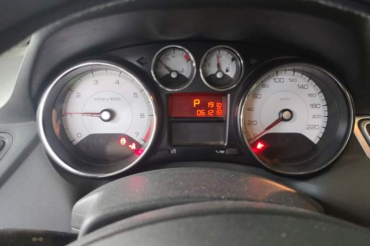 Used Peugeot 308 2014 Enjoy Edition Classic 1.6L Automatic Premium Model Instrument Cluster