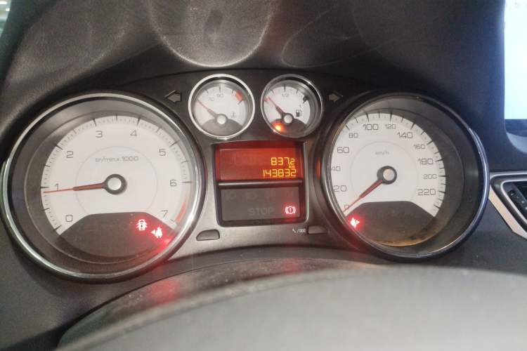 Used Peugeot 308 2014 Enjoy Edition Classic 1.6L Manual YouShang Model Instrument Cluster