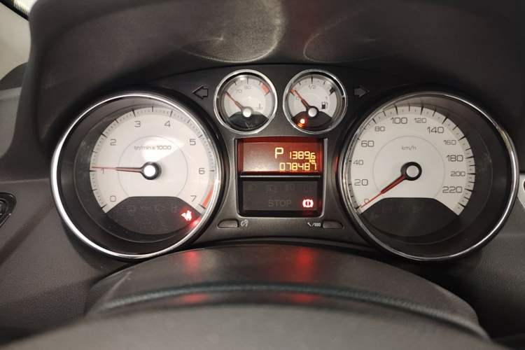 Used Peugeot 308 2014 Enjoyment Edition Classic 1.6L Automatic Fashion Model Instrument Cluster