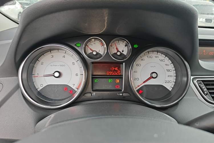 Used Peugeot 308 2014 Enjoy Edition Classic 1.6L Manual YouShang Model Instrument Cluster