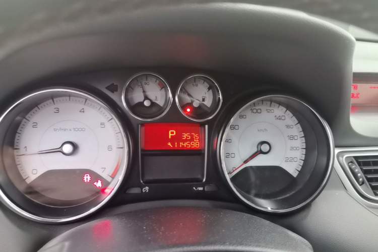 Used Peugeot 308 2014 Enjoyment Edition Classic 1.6L Automatic Fashion Model Instrument Cluster