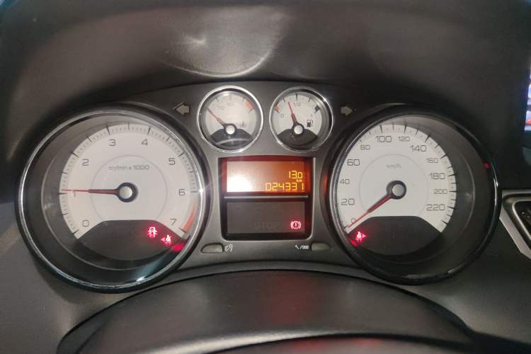 Used Peugeot 308 2014 Enjoy Edition Classic 1.6L Manual YouShang Model Instrument Cluster