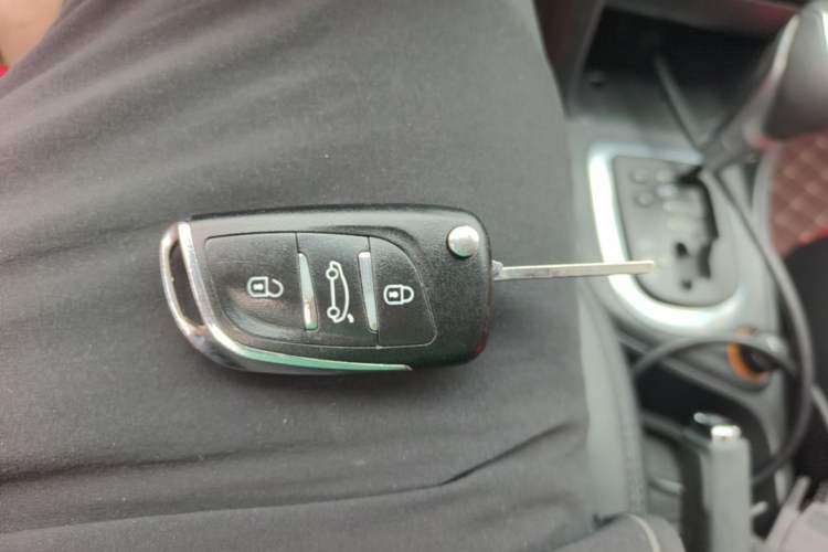 Used Peugeot 308 2014 Enjoyment Edition Classic 1.6L Automatic Fashion Model Interior 1