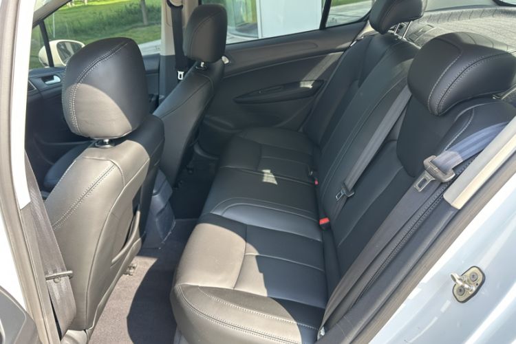 Used Peugeot 308 2014 Enjoy Edition Classic 1.6L Automatic Premium Model Interior 3