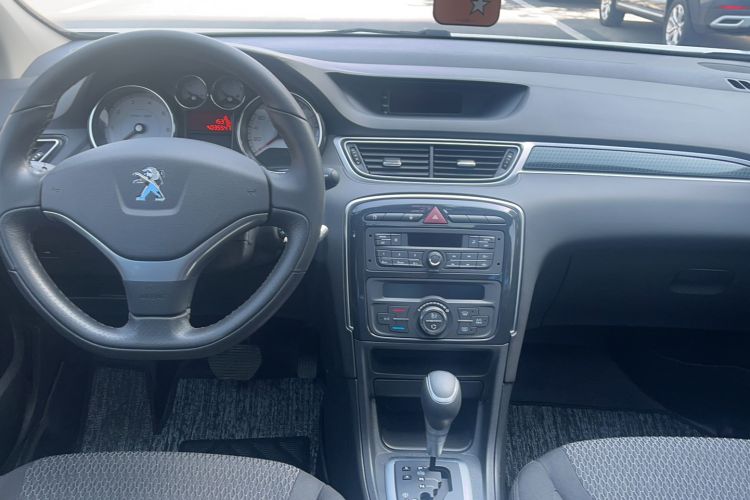 Used Peugeot 308 2014 Enjoyment Edition Classic 1.6L Automatic Fashion Model Interior 3