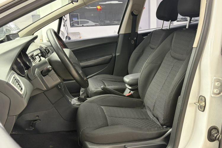 Used Peugeot 308 2014 Enjoy Edition Classic 1.6L Manual YouShang Model Interior 4