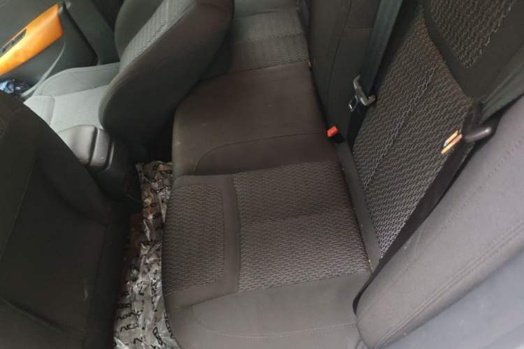Used Peugeot 308 2014 Enjoy Edition Classic 1.6L Manual YouShang Model Interior 4