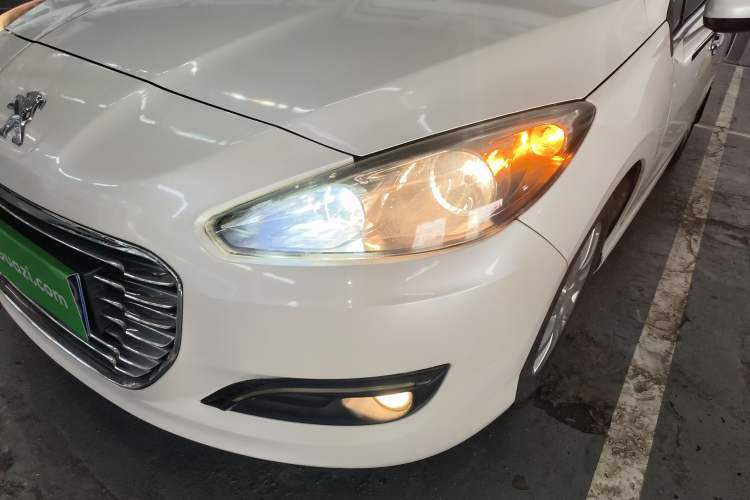 Used Peugeot 308 2014 Enjoy Edition Classic 1.6L Manual YouShang Model Left Front Headlight