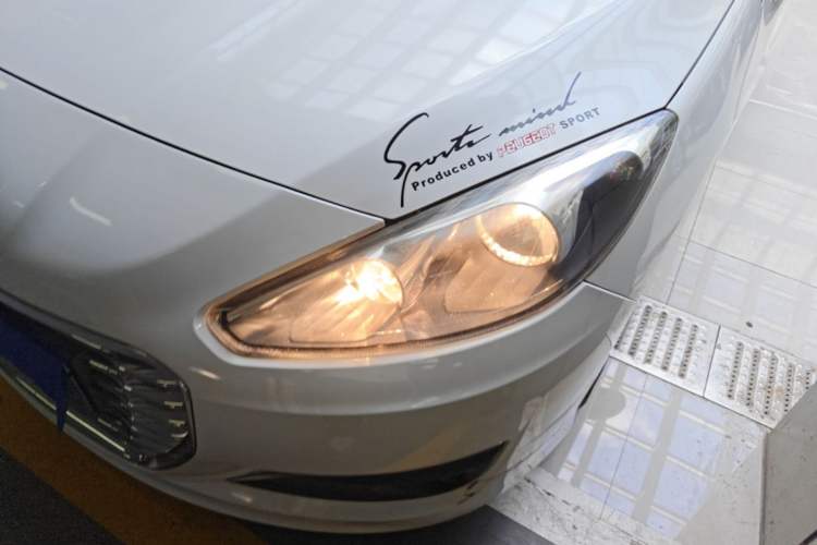 Used Peugeot 308 2014 Enjoy Edition Classic 1.6L Manual YouShang Model Left Front Headlight