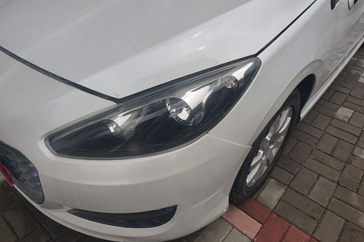 Used Peugeot 308 2014 Enjoy Edition Classic 1.6L Automatic Premium Model Left Front Headlight