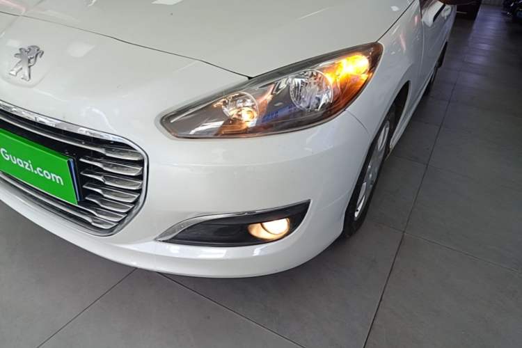 Used Peugeot 308 2014 Enjoy Edition Classic 1.6L Automatic Premium Model Left Front Headlight