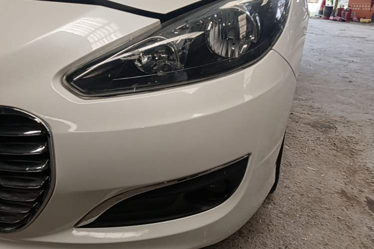 Used Peugeot 308 2014 Enjoyment Edition Classic 1.6L Automatic Fashion Model Left Front Headlight