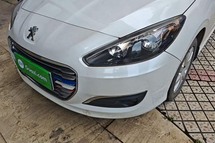 Used Peugeot 308 2014 Enjoy Edition Classic 1.6L Automatic Premium Model Left Front Headlight