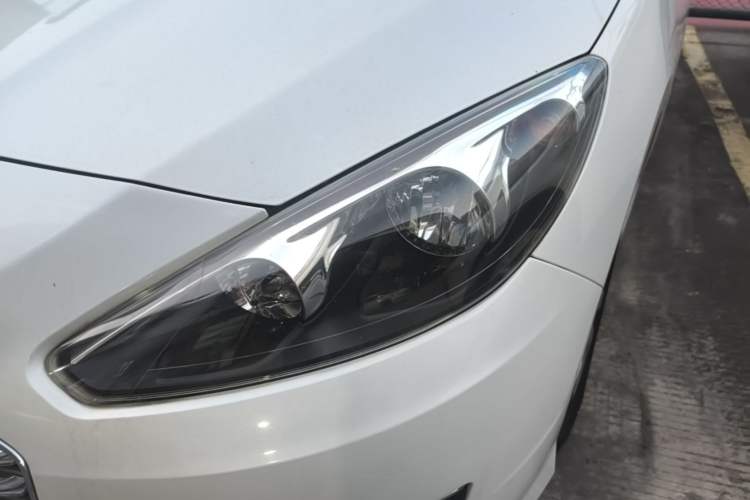 Used Peugeot 308 2014 Enjoy Edition Classic 1.6L Manual YouShang Model Left Front Headlight