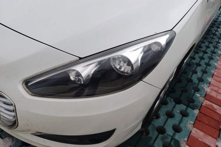 Used Peugeot 308 2014 Enjoyment Edition Classic 1.6L Automatic Fashion Model Left Front Headlight