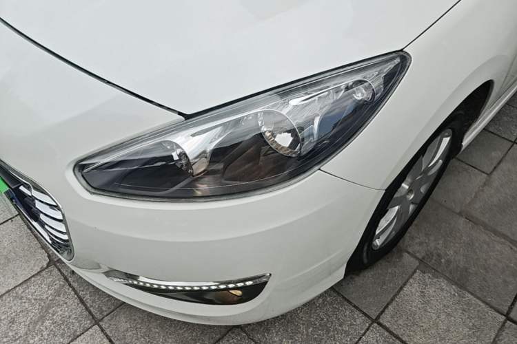 Used Peugeot 308 2014 Enjoyment Edition Classic 1.6L Automatic Fashion Model Left Front Headlight