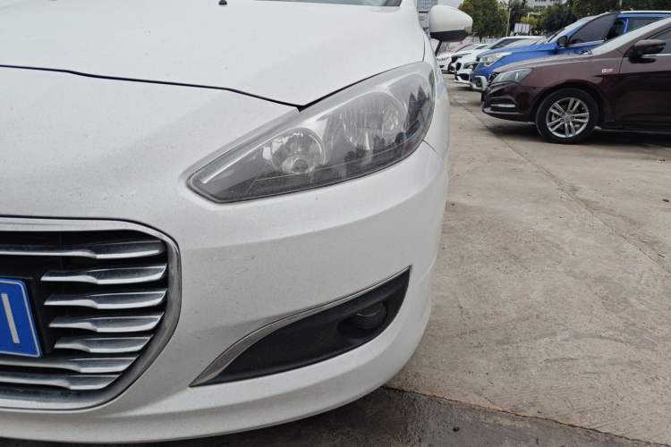 Used Peugeot 308 2014 Enjoy Edition Classic 1.6L Automatic Premium Model Left Front Headlight