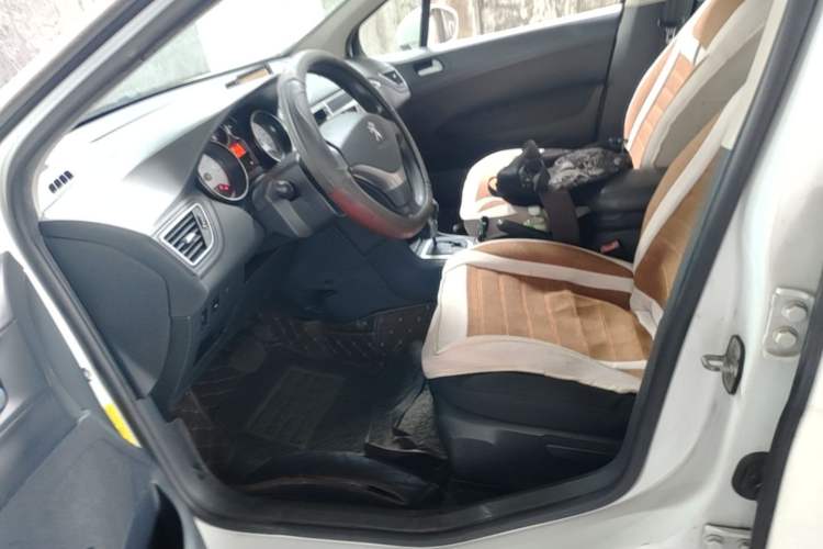 Used Peugeot 308 2014 Enjoy Edition Classic 1.6L Automatic Premium Model Left Front Seat