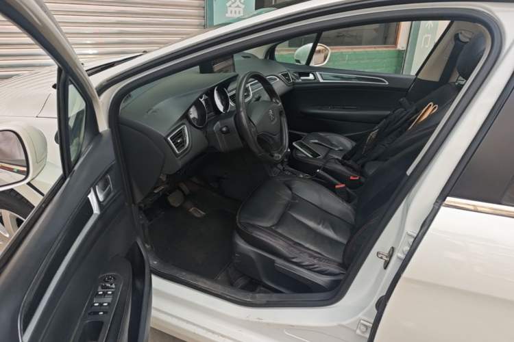 Used Peugeot 308 2014 Enjoyment Edition Classic 1.6L Automatic Fashion Model Left Front Seat