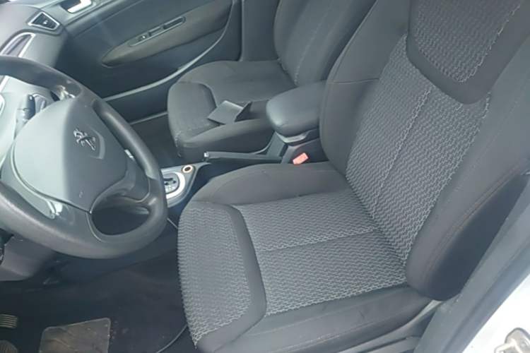 Used Peugeot 308 2014 Enjoy Edition Classic 1.6L Automatic Premium Model Left Front Seat