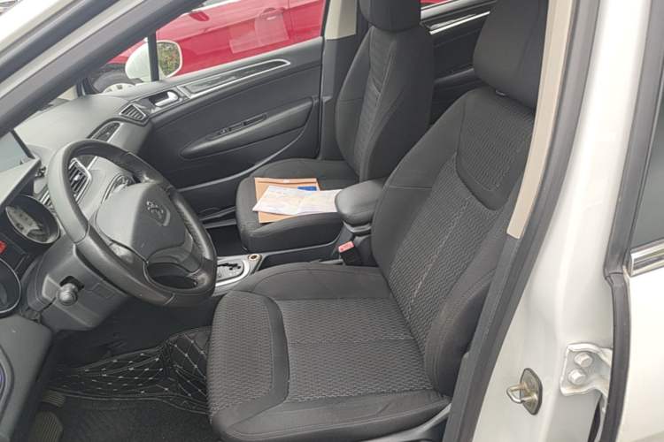 Used Peugeot 308 2014 Enjoyment Edition Classic 1.6L Automatic Fashion Model Left Front Seat