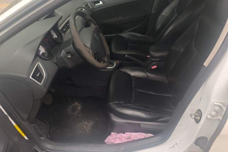 Used Peugeot 308 2014 Enjoy Edition Classic 1.6L Automatic Premium Model Left Front Seat