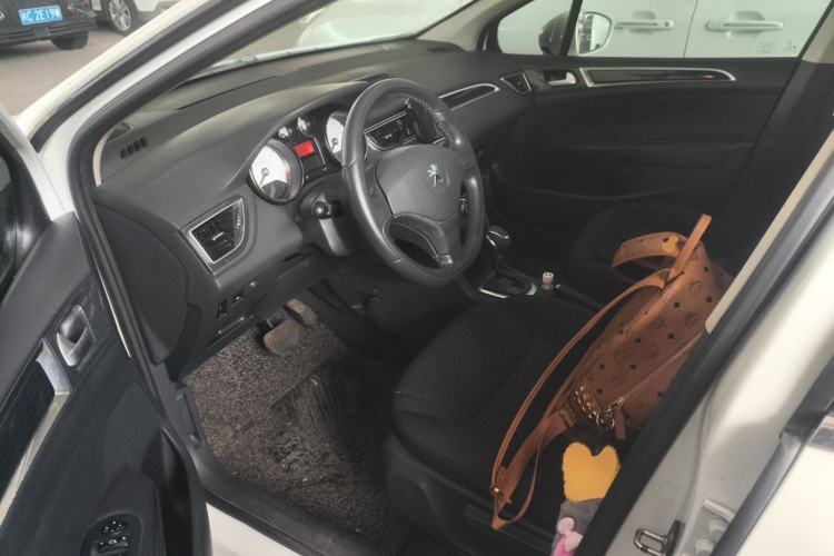 Used Peugeot 308 2014 Enjoyment Edition Classic 1.6L Automatic Fashion Model Left Front Seat
