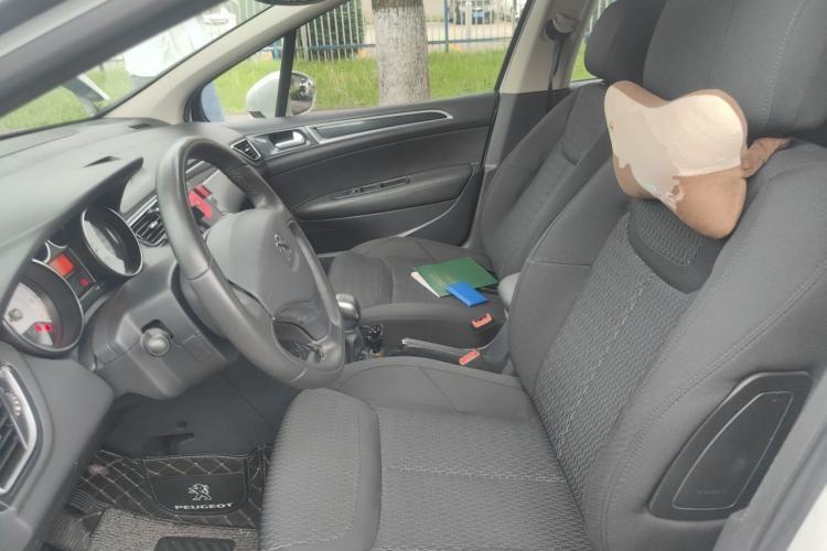 Used Peugeot 308 2014 Enjoy Edition Classic 1.6L Manual Fashion Model Left Front Seat