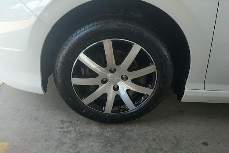 Used Peugeot 308 2014 Enjoyment Edition Classic 1.6L Automatic Fashion Model Left Front Wheel Hub