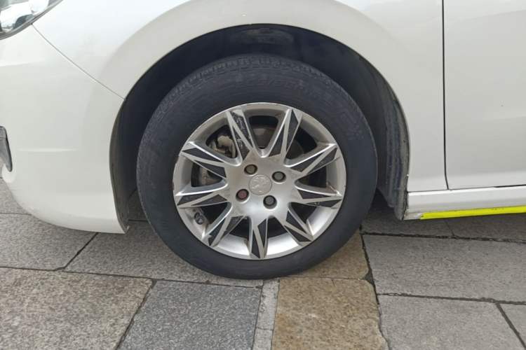 Used Peugeot 308 2014 Enjoy Edition Classic 1.6L Manual Fashion Model Left Front Wheel Hub