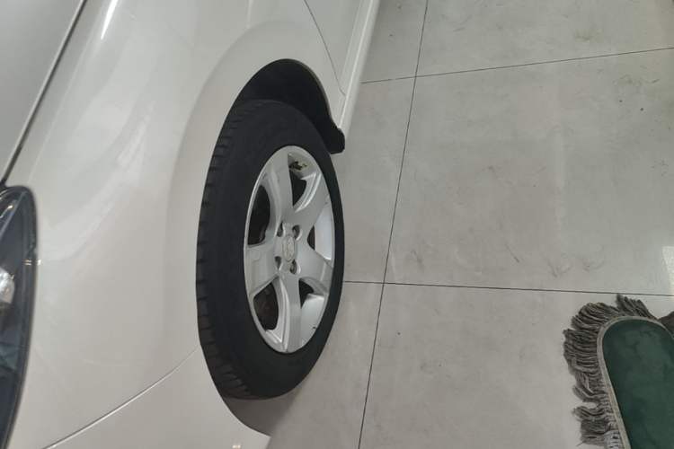 Used Peugeot 308 2014 Enjoy Edition Classic 1.6L Automatic Premium Model Left Front Wheel Hub