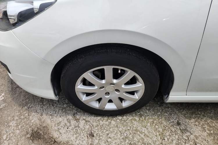 Used Peugeot 308 2014 Enjoyment Edition Classic 1.6L Automatic Fashion Model Left Front Wheel Hub