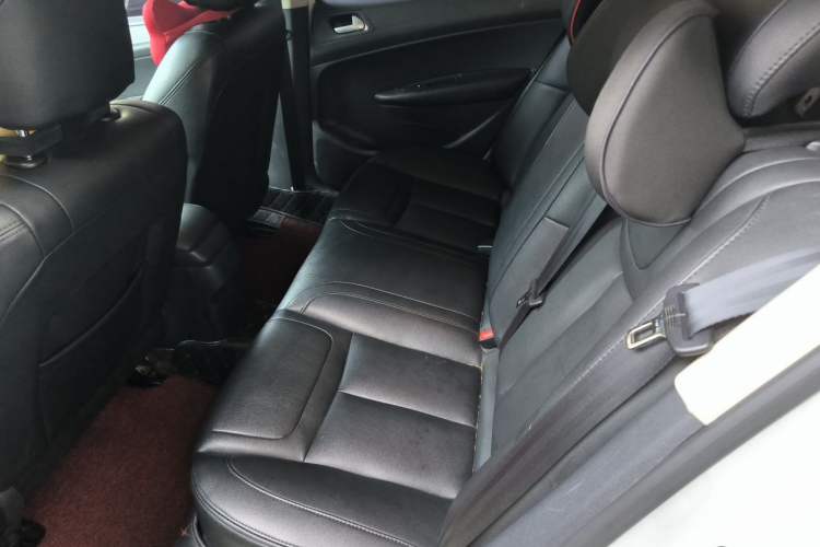 Used Peugeot 308 2014 Enjoy Edition Classic 1.6L Manual YouShang Model Left Rear Seat