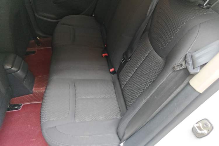 Used Peugeot 308 2014 Enjoy Edition Classic 1.6L Manual YouShang Model Left Rear Seat