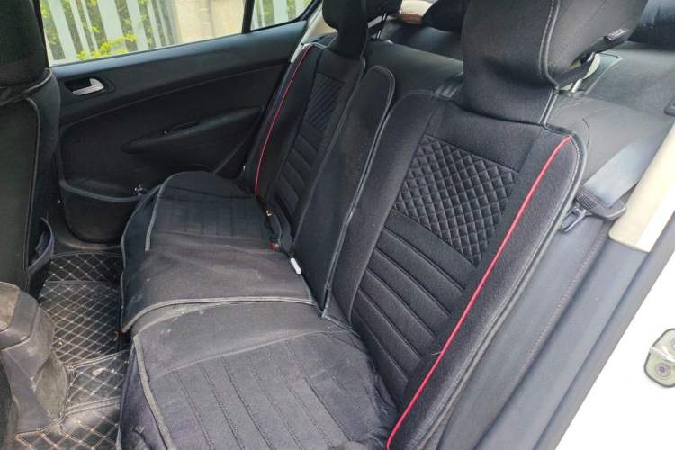 Used Peugeot 308 2014 Enjoy Edition Classic 1.6L Manual YouShang Model Left Rear Seat