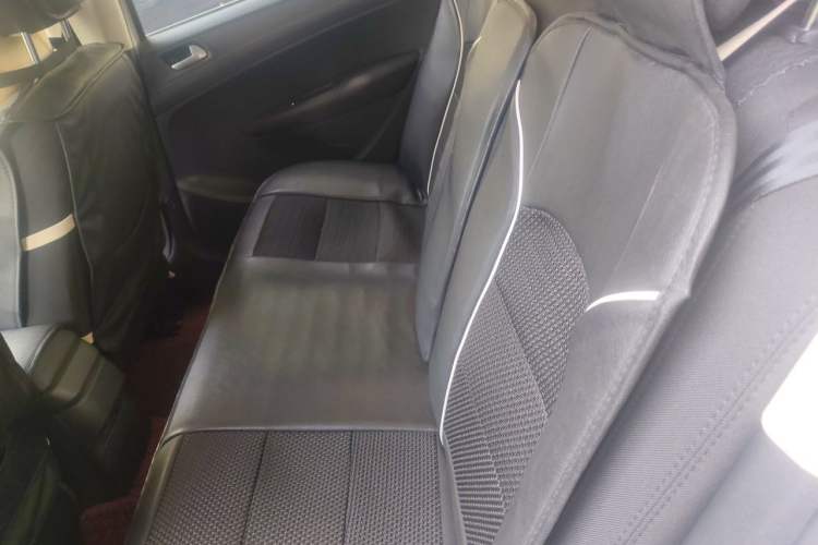 Used Peugeot 308 2014 Enjoy Edition Classic 1.6L Manual YouShang Model Left Rear Seat
