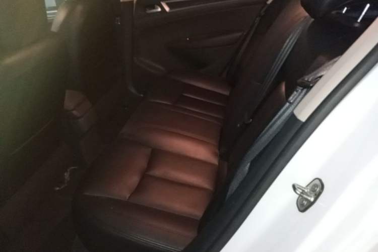 Used Peugeot 308 2014 Enjoyment Edition Classic 1.6L Automatic Fashion Model Left Rear Seat