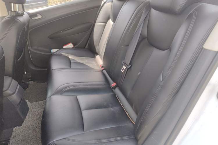 Used Peugeot 308 2014 Enjoy Edition Classic 1.6L Manual YouShang Model Left Rear Seat