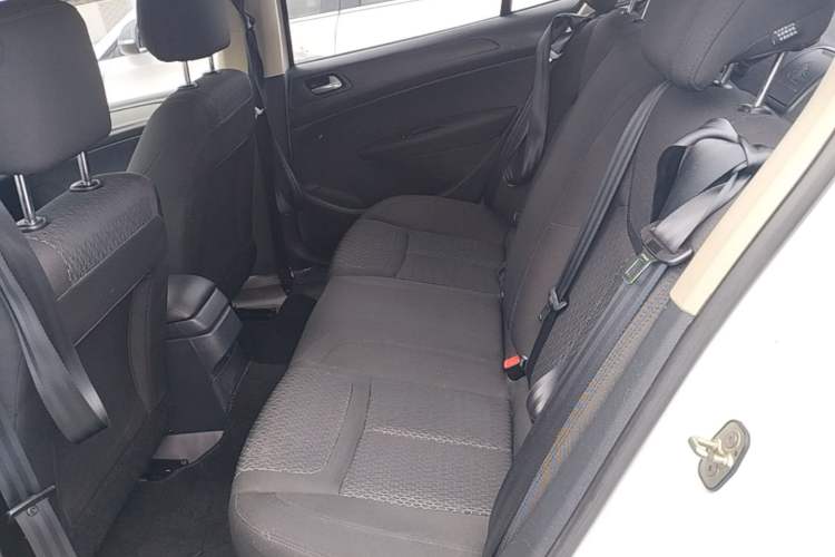 Used Peugeot 308 2014 Enjoy Edition Classic 1.6L Manual YouShang Model Left Rear Seat