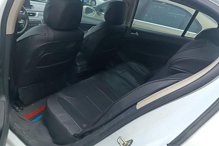 Used Peugeot 308 2014 Enjoy Edition Classic 1.6L Manual YouShang Model Left Rear Seat