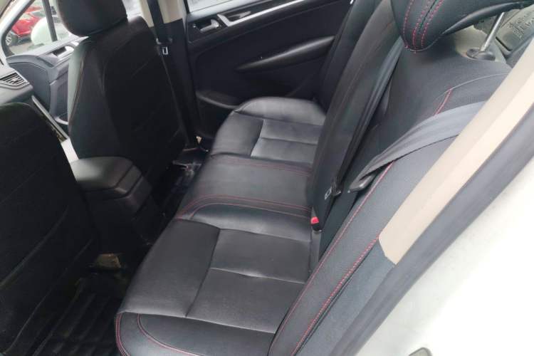 Used Peugeot 308 2014 Enjoyment Edition Classic 1.6L Automatic Fashion Model Left Rear Seat