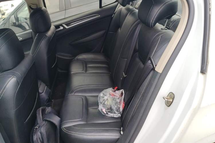 Used Peugeot 308 2014 Enjoyment Edition Classic 1.6L Automatic Fashion Model Left Rear Seat