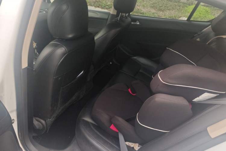 Used Peugeot 308 2014 Enjoy Edition Classic 1.6L Automatic Premium Model Left Rear Seat