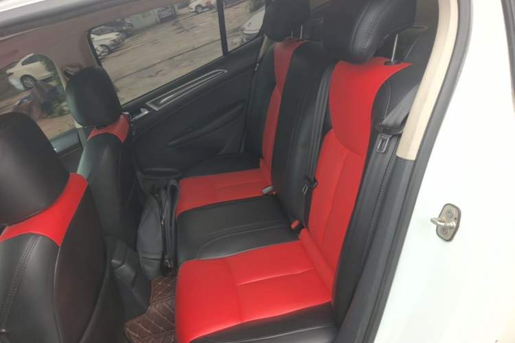 Used Peugeot 308 2014 Enjoyment Edition Classic 1.6L Automatic Fashion Model Left Rear Seat