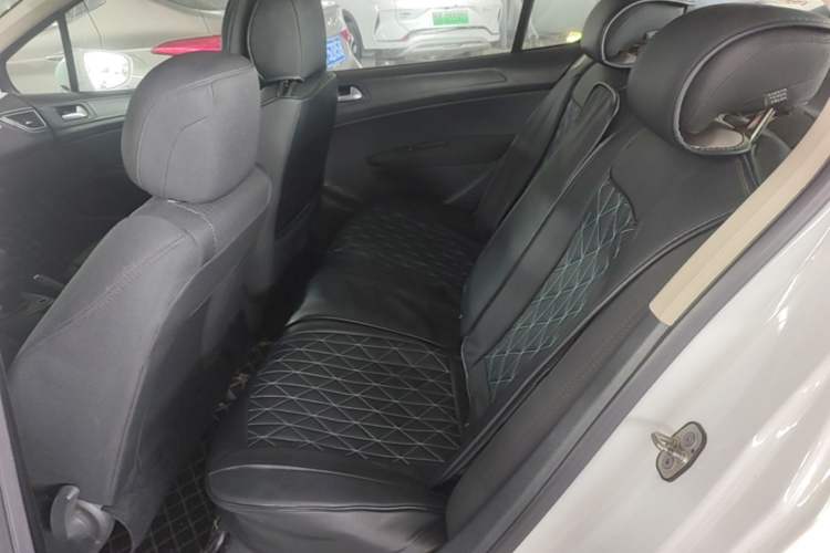 Used Peugeot 308 2014 Enjoy Edition Classic 1.6L Manual YouShang Model Left Rear Seat