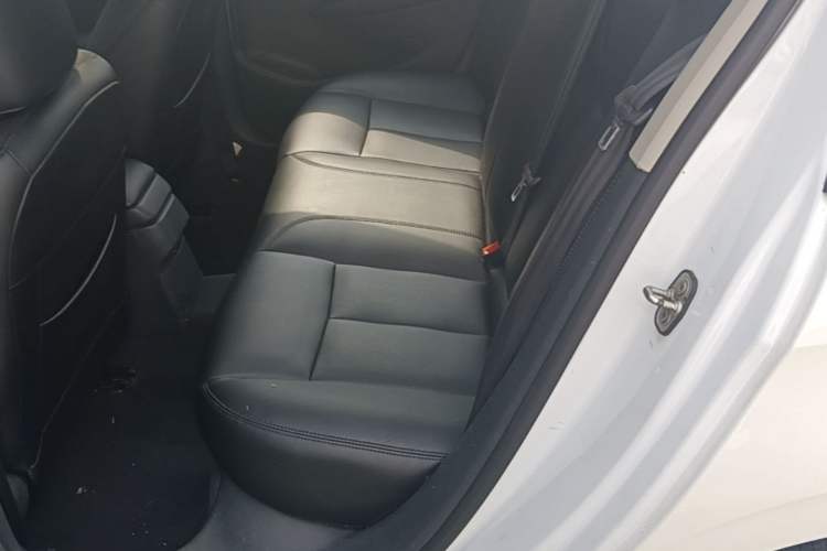 Used Peugeot 308 2014 Enjoyment Edition Classic 1.6L Automatic Fashion Model Left Rear Seat